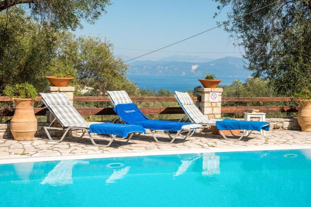 Villa Maritsa, Magazia ガイオス エクステリア 写真